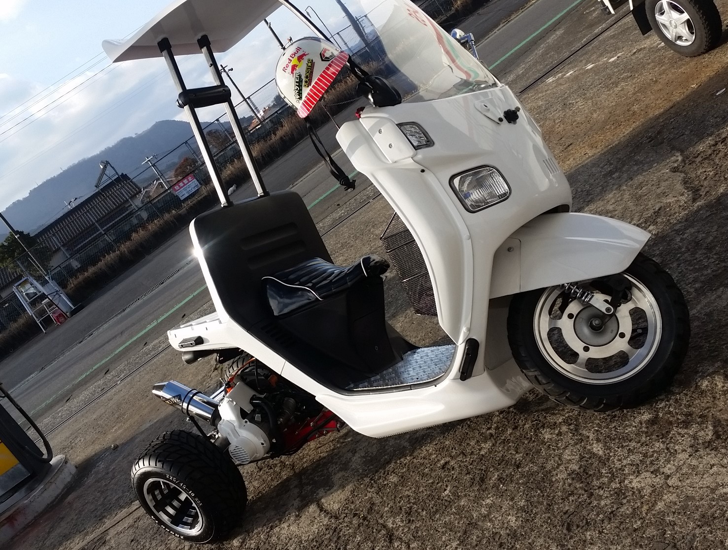 レーシングカートパーツ通販、カートエンジンやGYROエンジンの